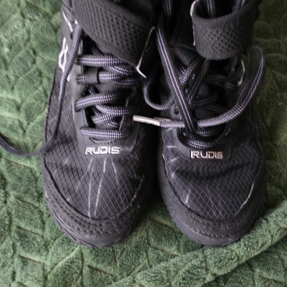 Kids Black High-Top Sneakers - Picture 2 of 6